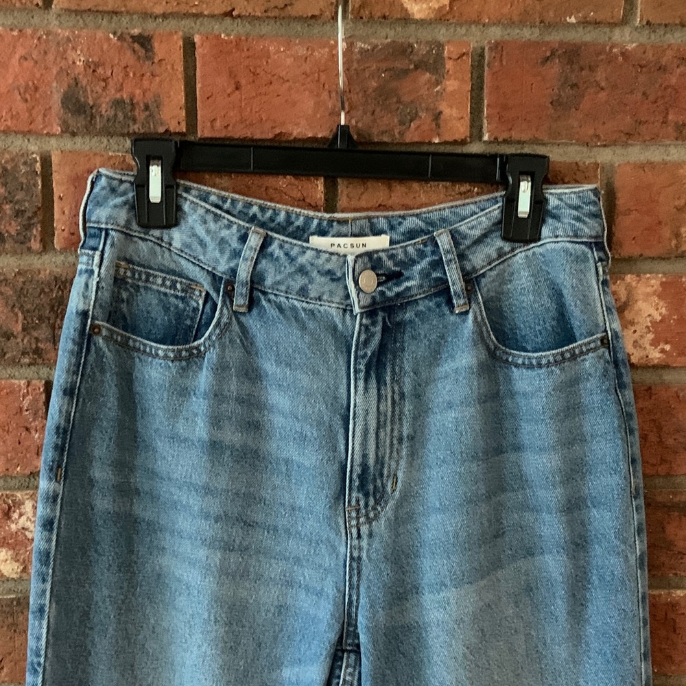 Pacsun Classic Blue Denim Tapered Leg Mom Jeans - Picture 3 of 8
